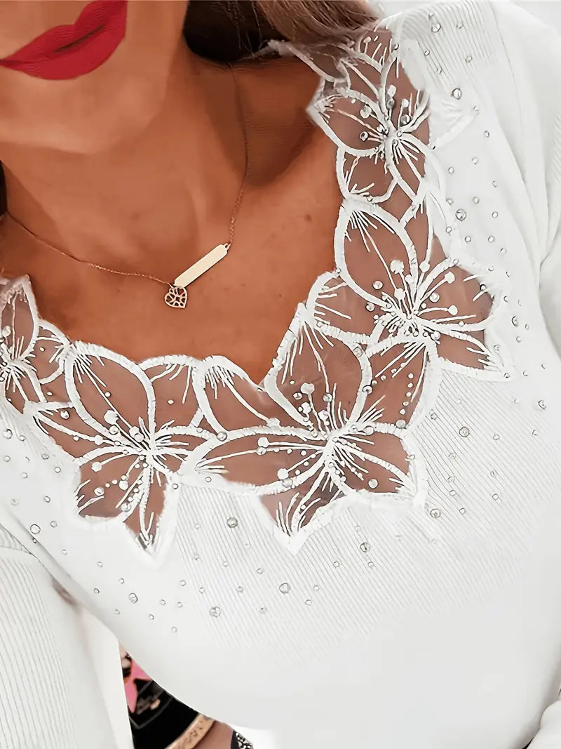Nizara - Elegante Camicetta con Scollo a V e Pizzo