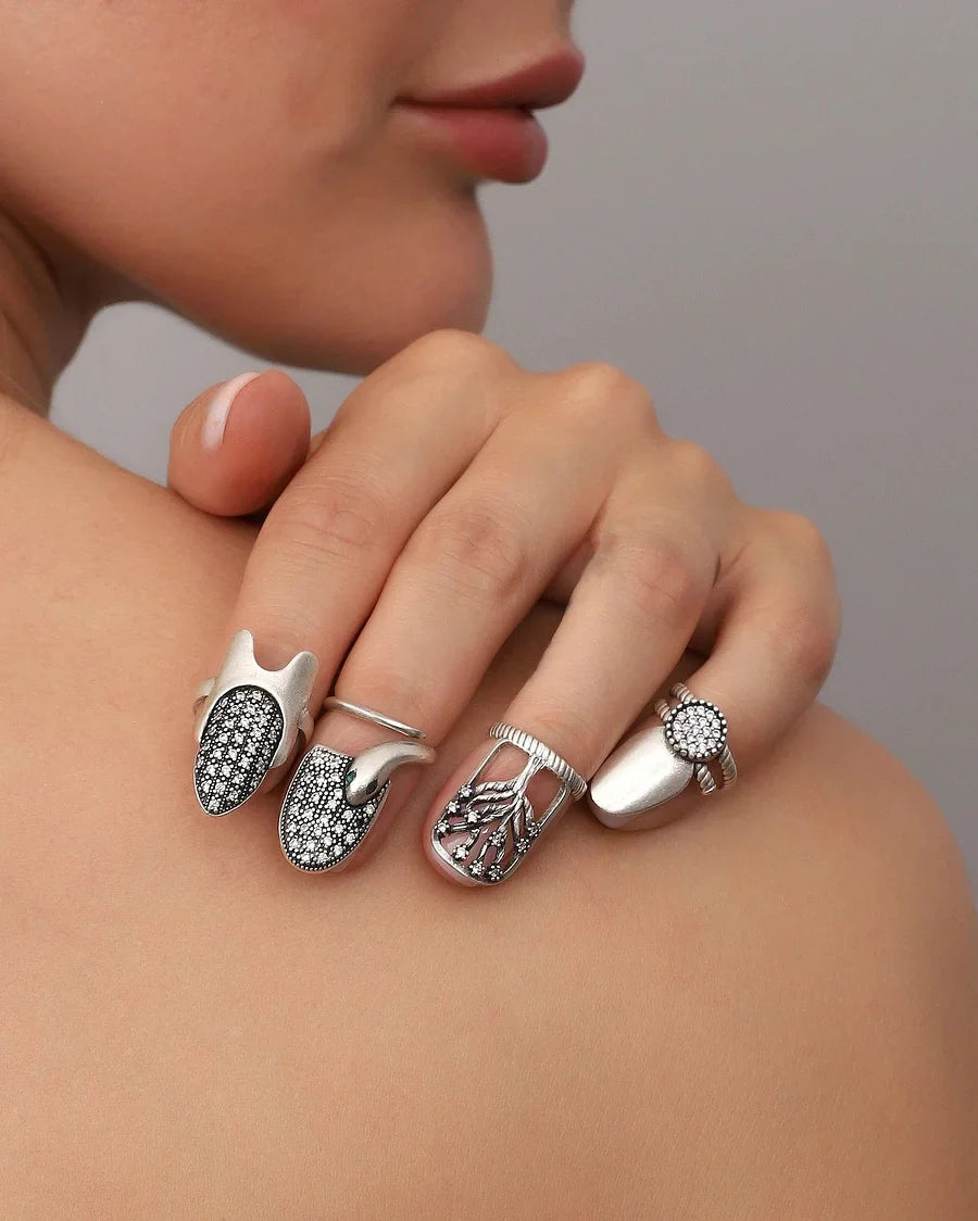 Marinan - Set di 4 Anelli Regolabili per Unghie in Stile Boho