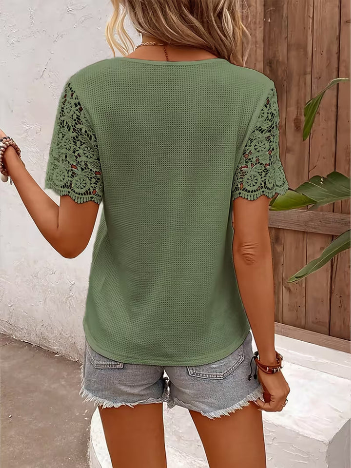 Sinna - Top a Maniche Corte Con Scollo a V E Inserti in Pizzo