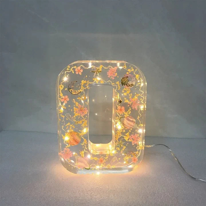 FloraShine - Lampada Da Notte in Resina Con Fiori Fatti a Mano