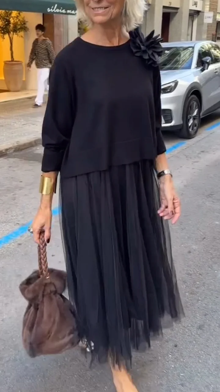 Efrata - Affascinante Abito in Raso Con Maglione Lavorato a Maglia