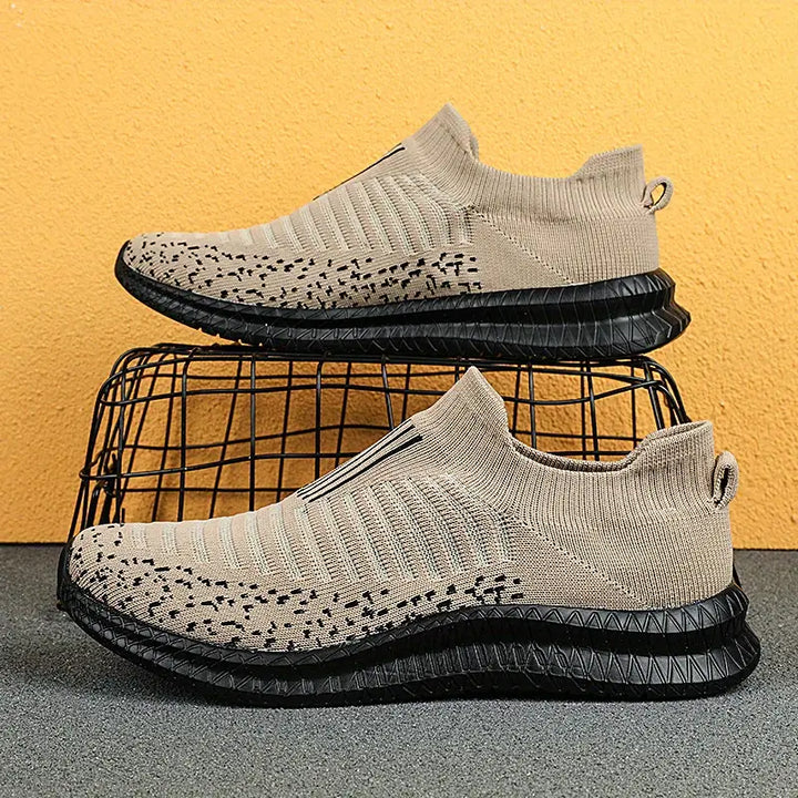 FlexStride - Sneaker Traspirante e Leggera in Maglia