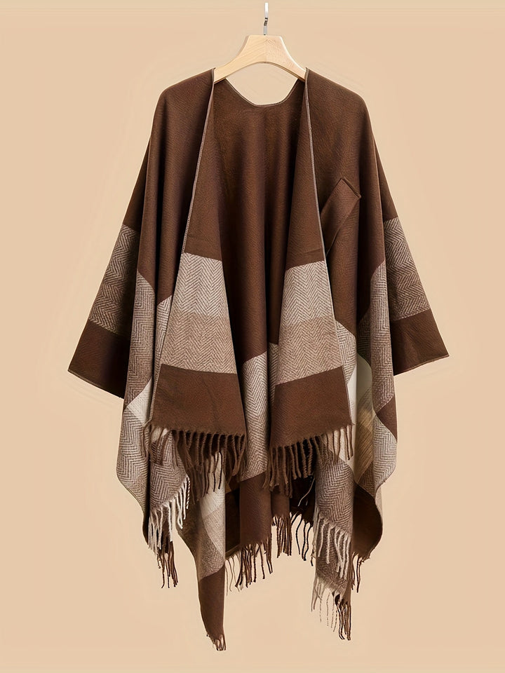 Kyrine - Geometric Pattern Fringed Poncho Shawl Wrap