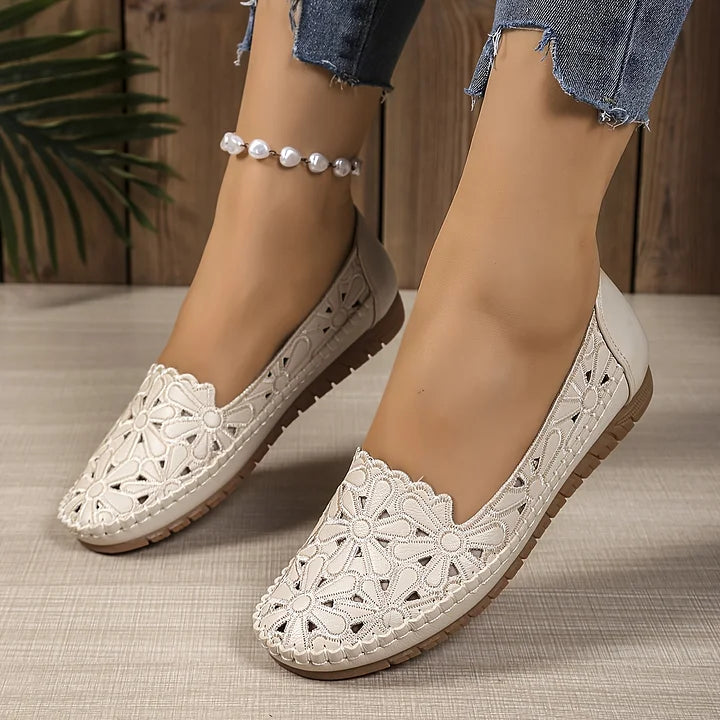 Inessa - Scarpe Ortopediche Alla Moda Con Ritaglio
