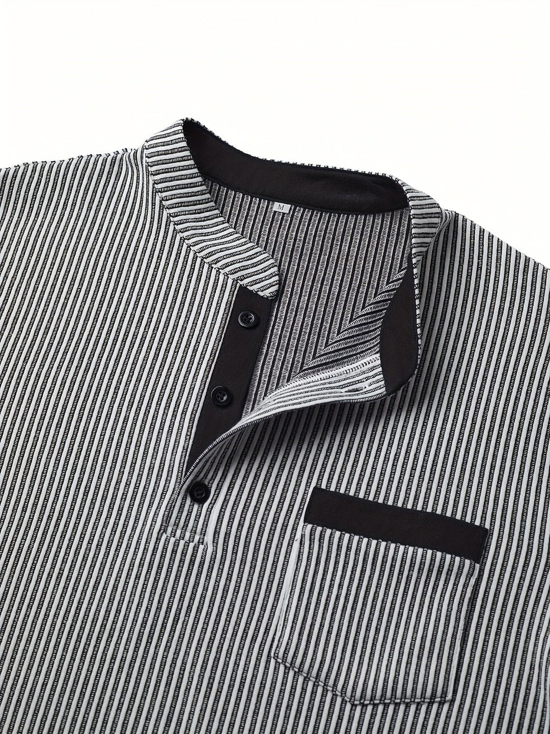 Deegan - Camicia Henley a Maniche Lunghe Con Colletto a Righe in Tessuto Testurizzato