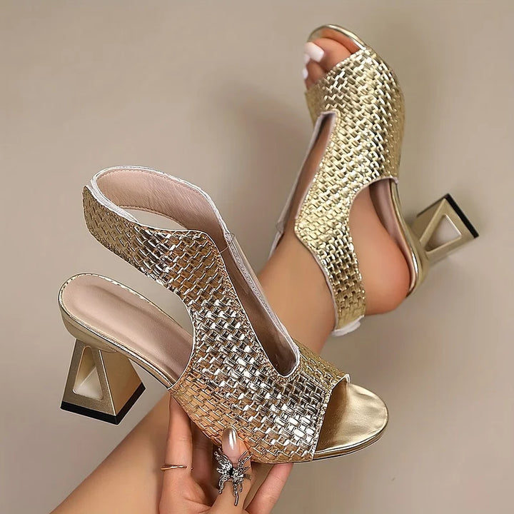 Dunnia - Elegante Scarpa Con Tacco e Cinturino Posteriore Intrecciato