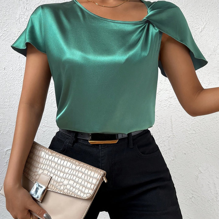 Loretta - Top Alla Moda Con Dettagli Unici Sulle Spalle