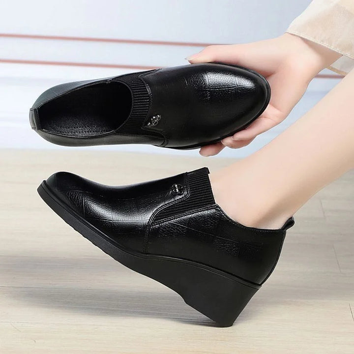 Switolina - Scarpe Alla Moda Con Zeppa In Pelle