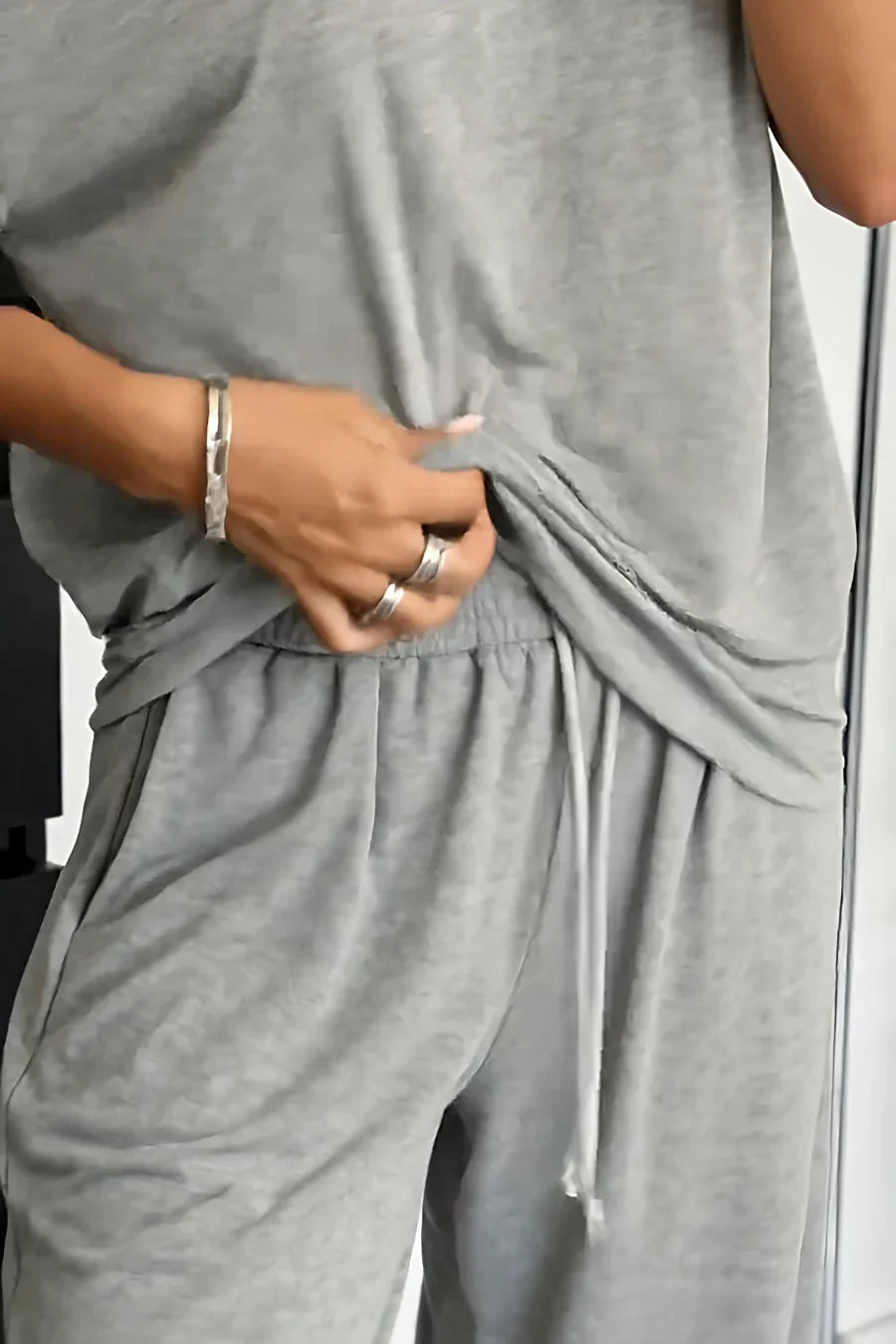 Khairina - Set a Due Pezzi Con Spalle Scoperte