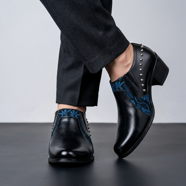 Vanderson - Scarpe Con Tacco Alto E Punta Affusolata Con Rivetti
