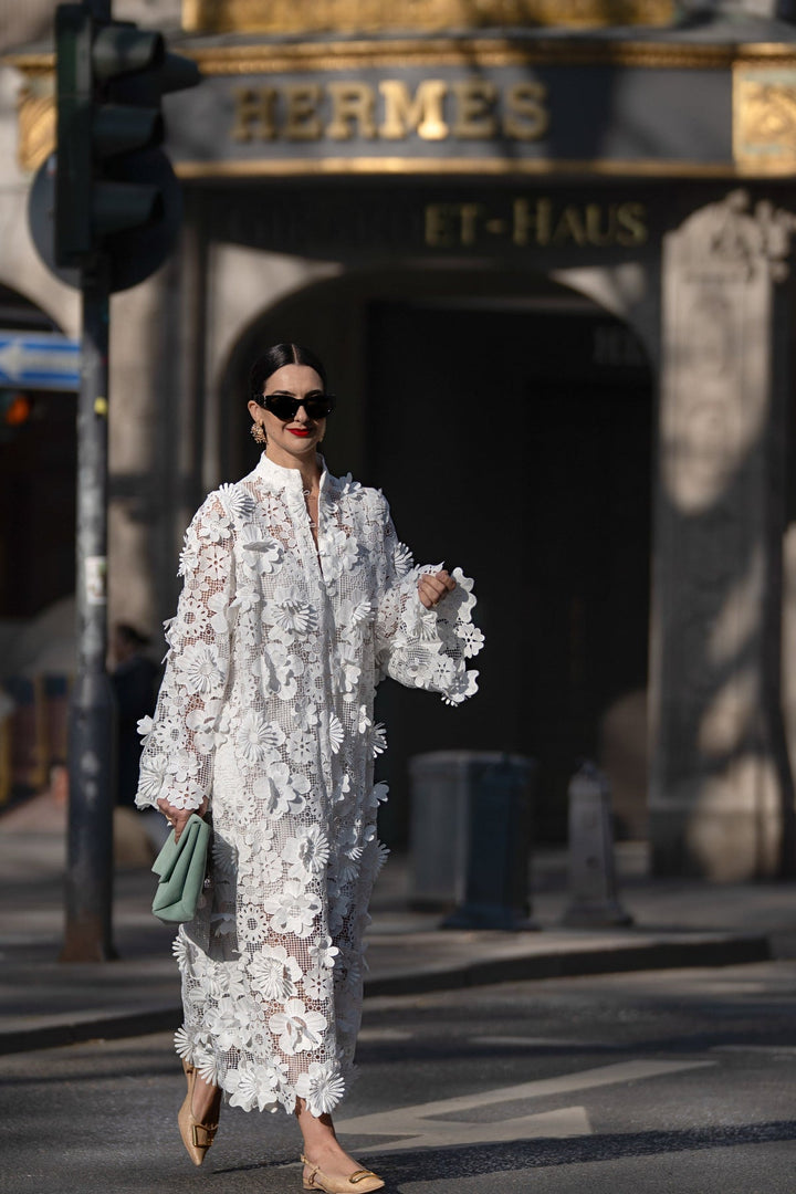 Elizabeth - Elegante Abito In Pizzo Con Maniche Lunghe