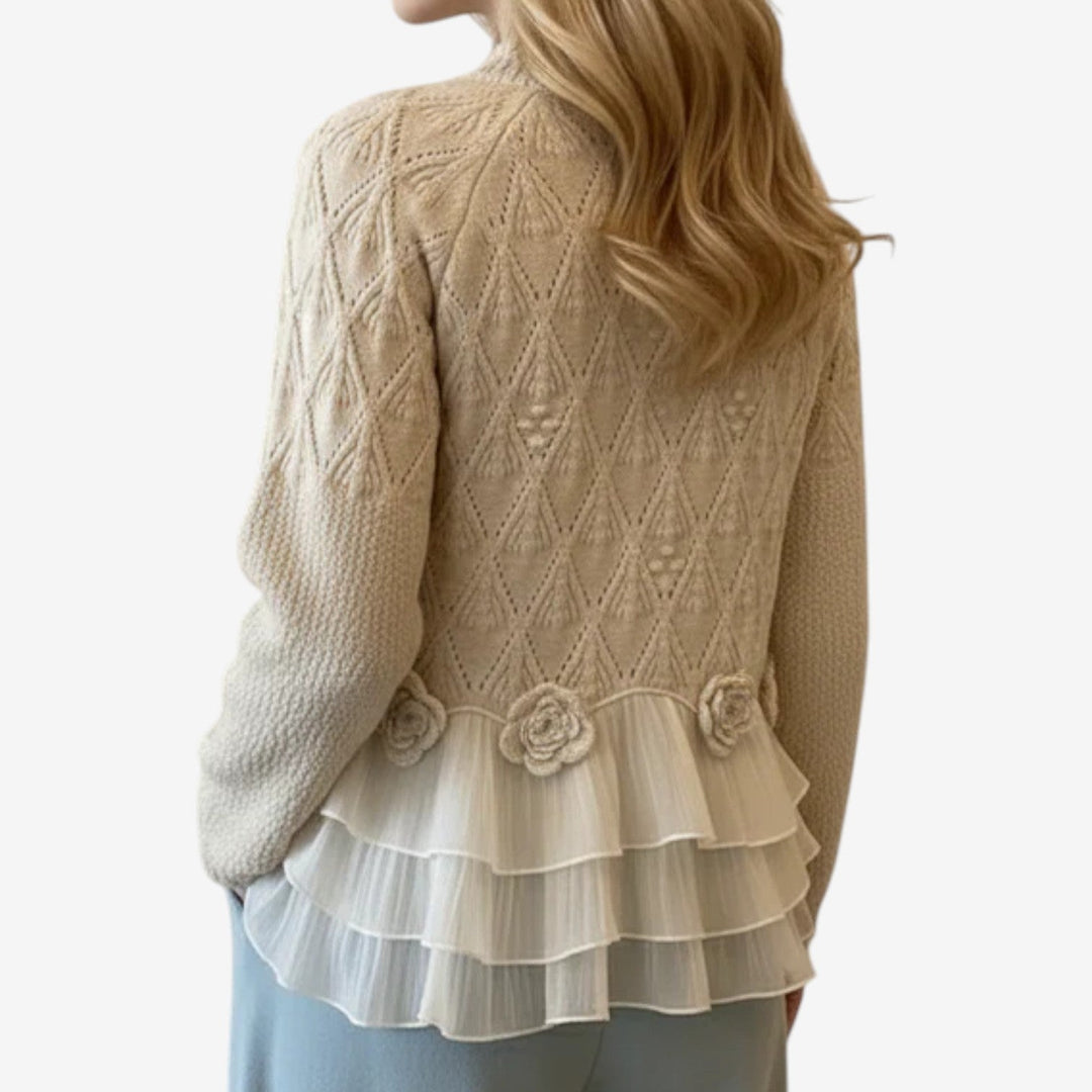Nessa - Maglione con Collo Rotondo e Trama