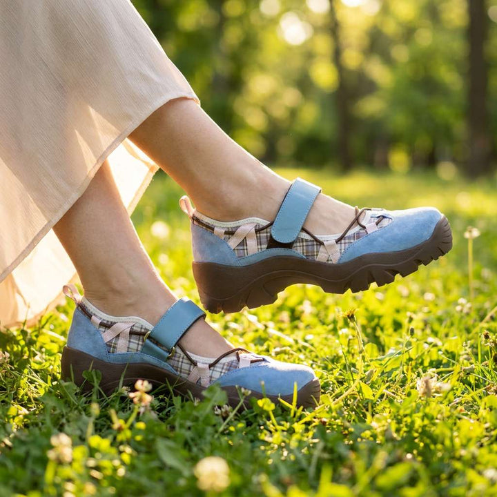 Vinilia - Sneakers Dal Profilo Massiccio Con Cinturino Regolabile