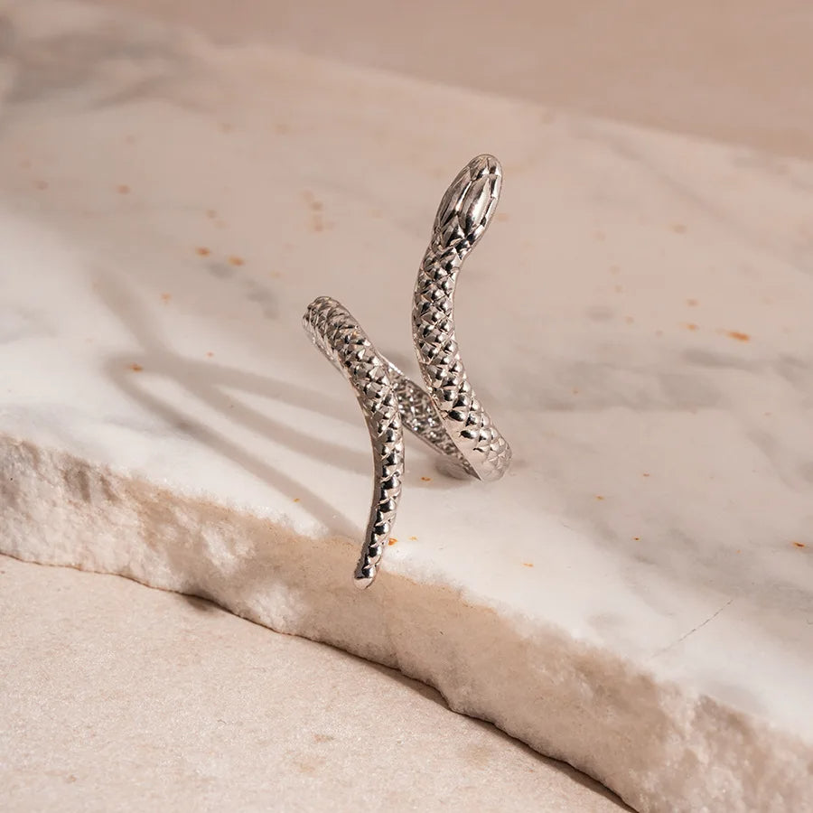 Zevella - Set Composto Da Bracciale E Anello Con Motivo a Serpente Scolpito