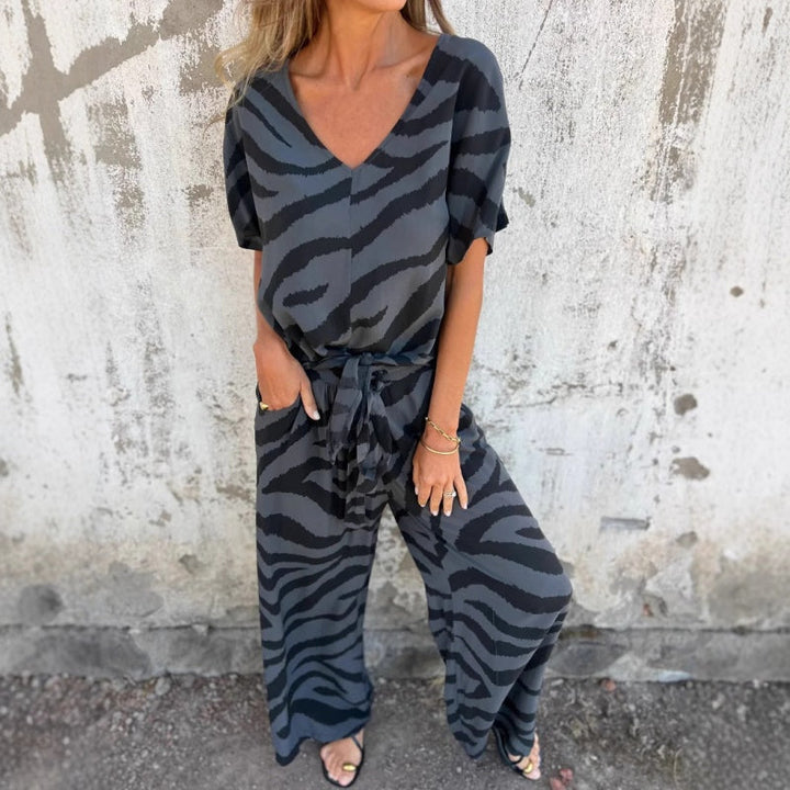 Gilberta - Completo due Pezzi con Top a V e Pantaloni Stampa Zebra