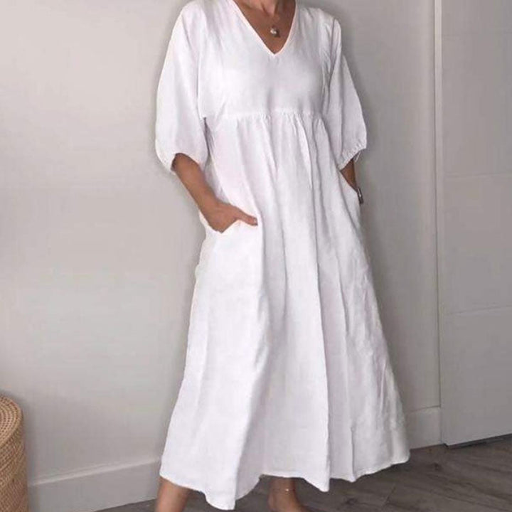 Shantel - Casual V-neck Dress