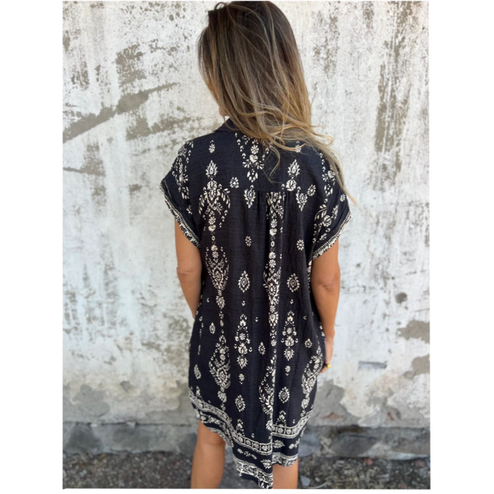 Marjorie - Abito Ampio Con Stampa, Maniche Corte E Tasche