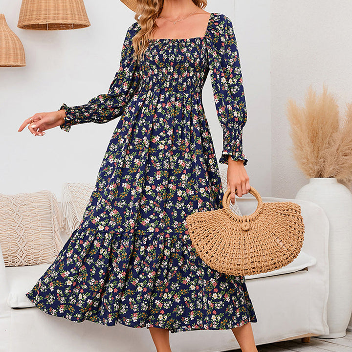 Vasilya - Abito Elegante con Maniche Svasate e Motivo Floreale