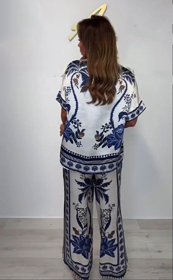 Kanella - Top Casual Con Scollo a V e Pantaloni Larghi