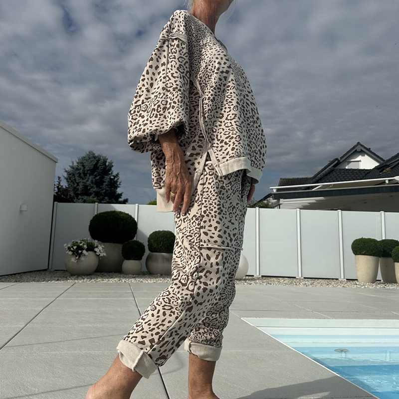 Leenora - Imposta Due Pezzi Con Stampa Leopardata