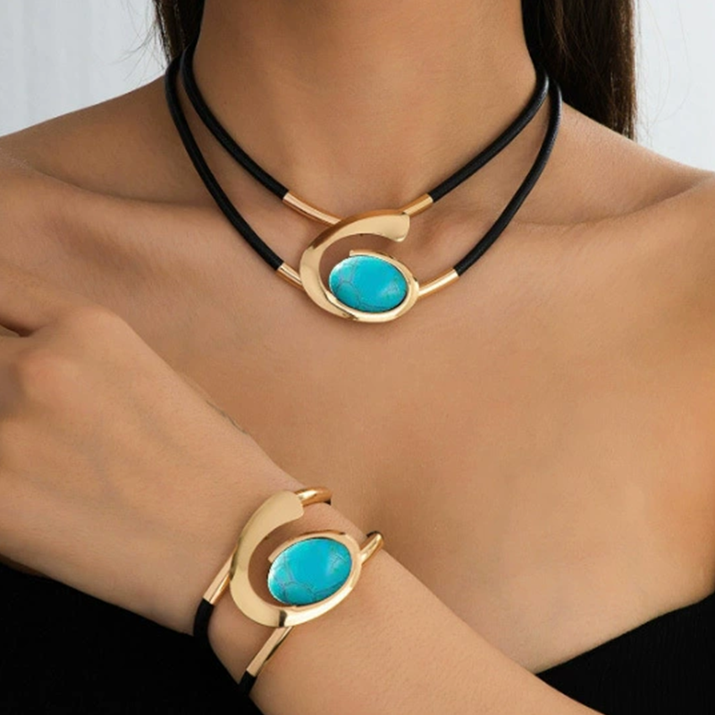 Brisia - Set Collana E Bracciale Vintage Boho