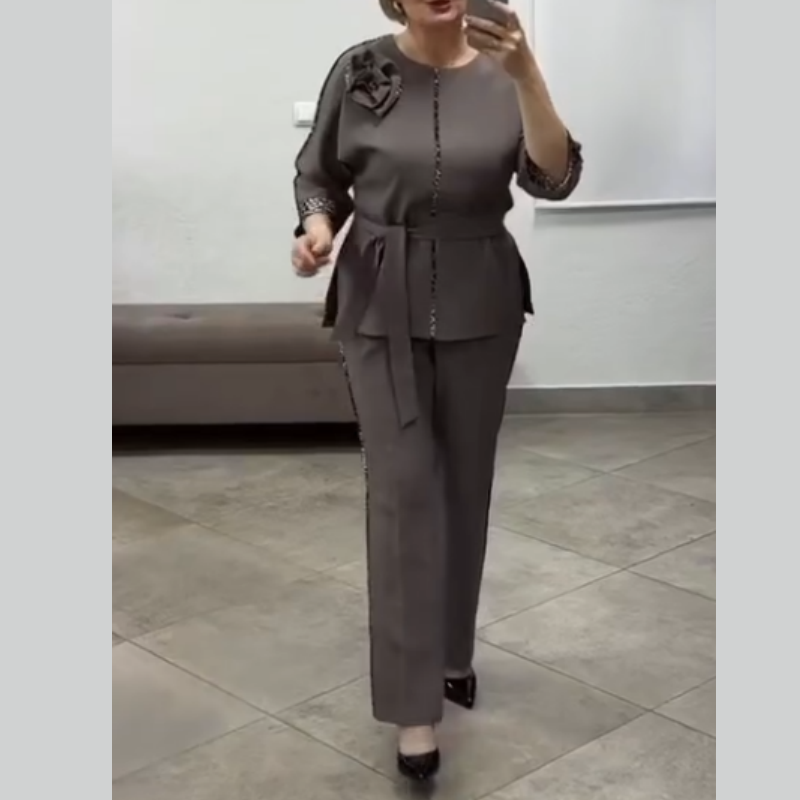 Ivanka - Elegante Completo a Due Pezzi Con Stampa Leopardata