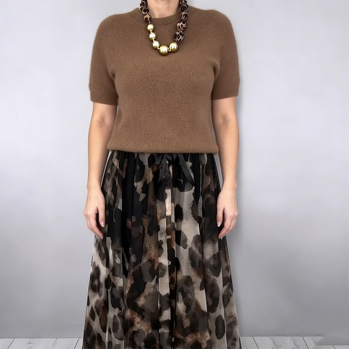 Orli - Elegante Maglione e Gonna Floreale Con Stampa Leopardata