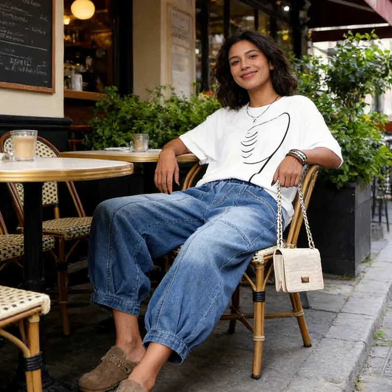 Madavi - Jeans Con Elastico in Vita e Taglio Corto e Ampio