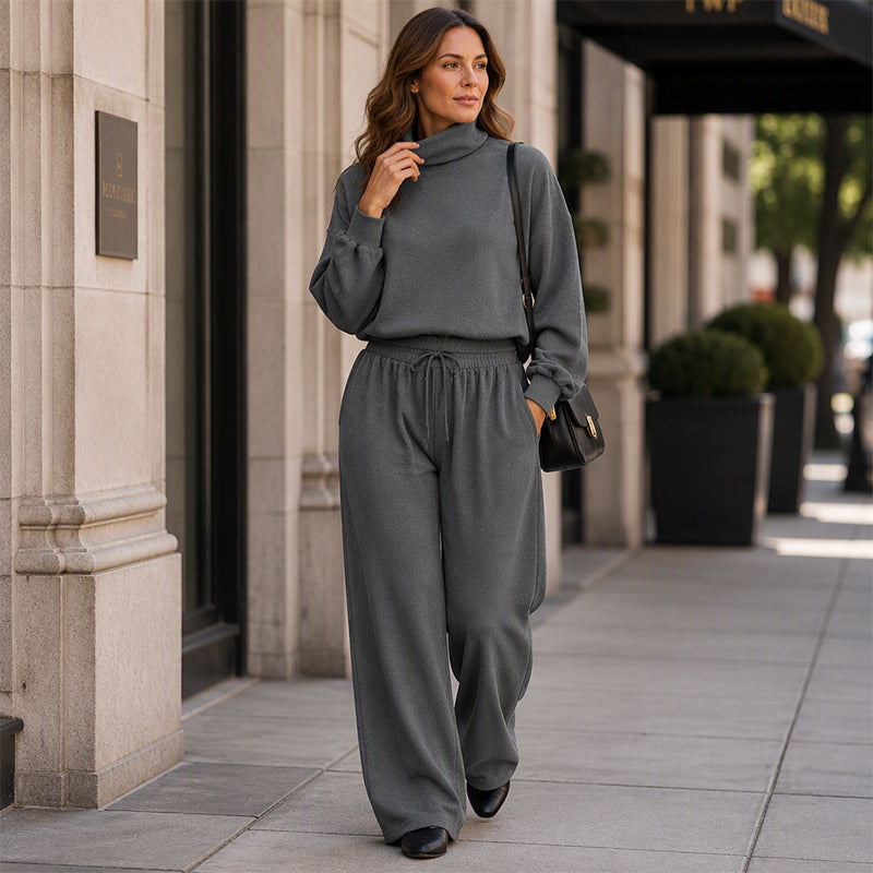 Phylles - Set a Due Pezzi Con Maglione a Collo Alto e Pantaloni a Gamba Larga