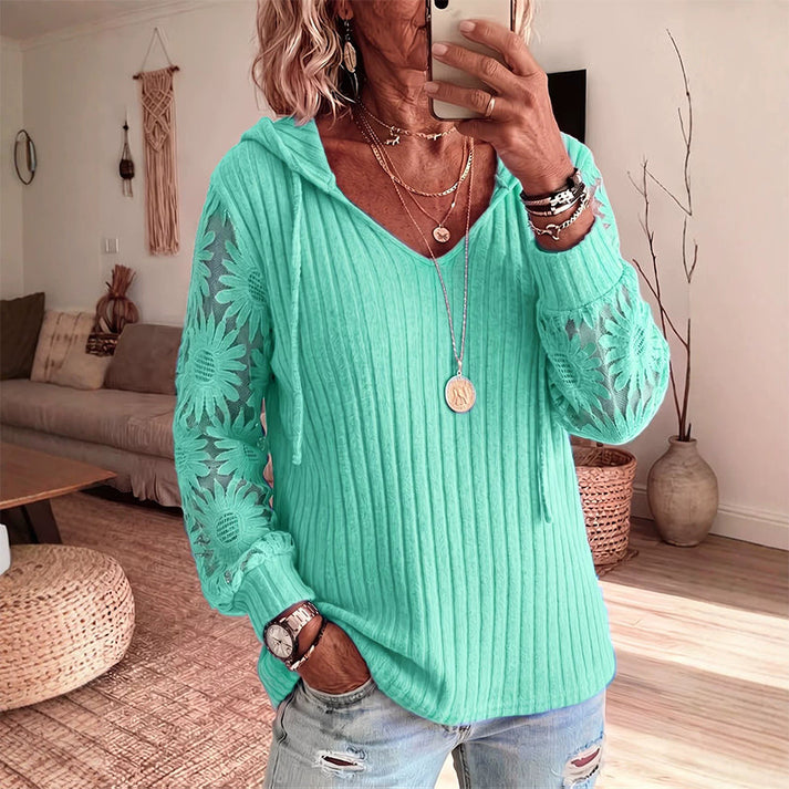 Nemila - Elegante Cardigan Con Cappuccio in Pizzo