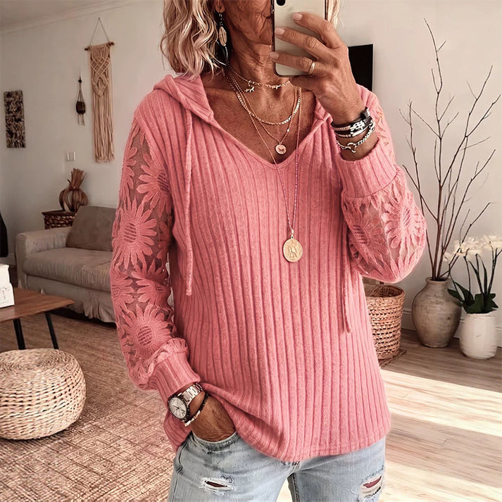 Nemila - Elegante Cardigan Con Cappuccio in Pizzo