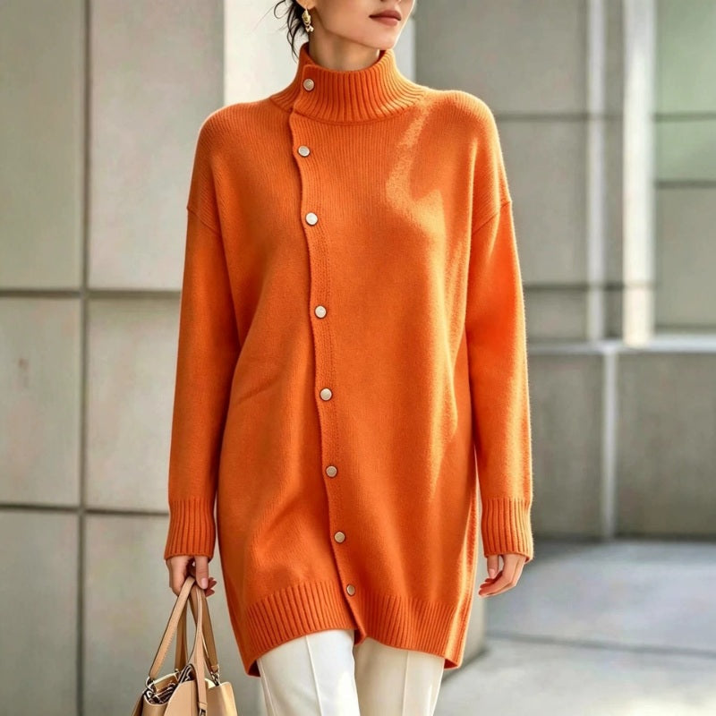 Hiroko - Maglione Lungo in Maglia con Collo Alto e Bottoni